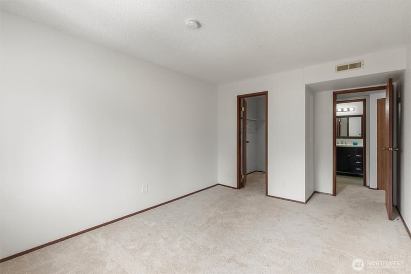 Property photo for 16200 NE 12th Court #D59, Bellevue photo 20