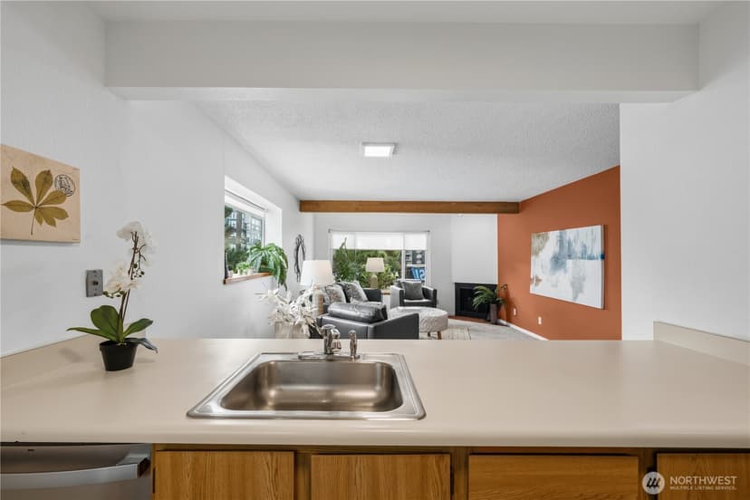 Property photo for 1740 NE 86th Street #311, Seattle photo 11