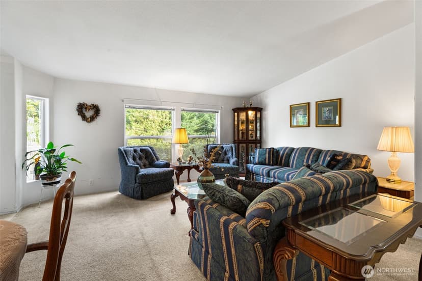 Property photo for 11921 SE 268th Street, Kent photo 14