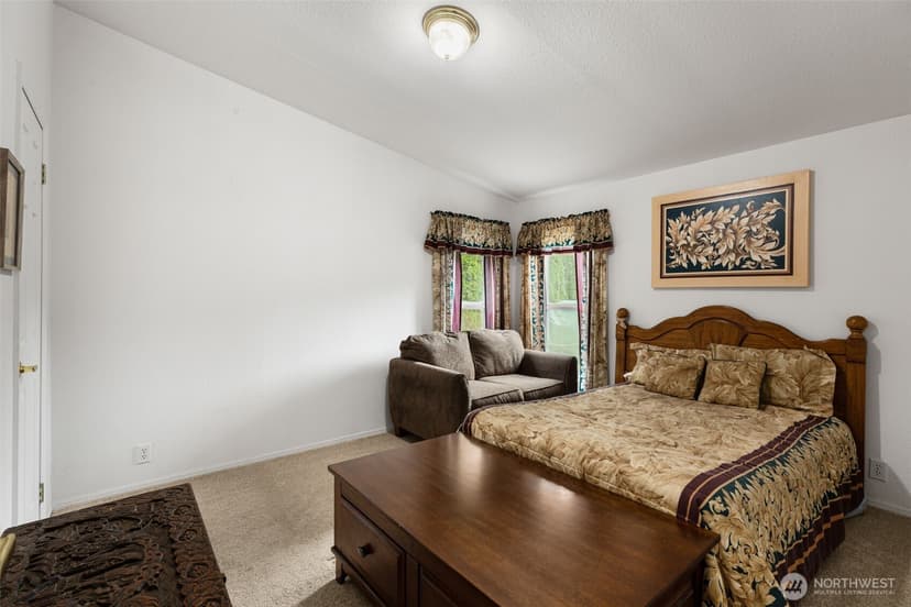 Property photo for 11921 SE 268th Street, Kent photo 23