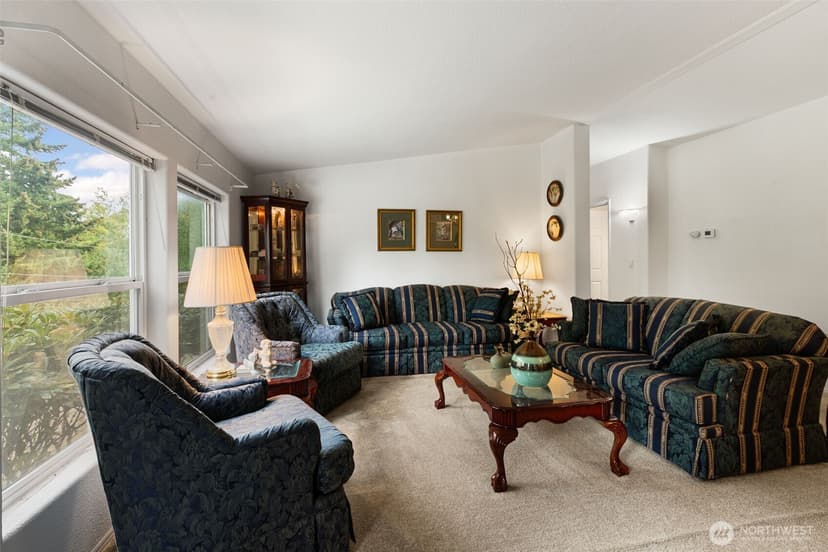 Property photo for 11921 SE 268th Street, Kent photo 15