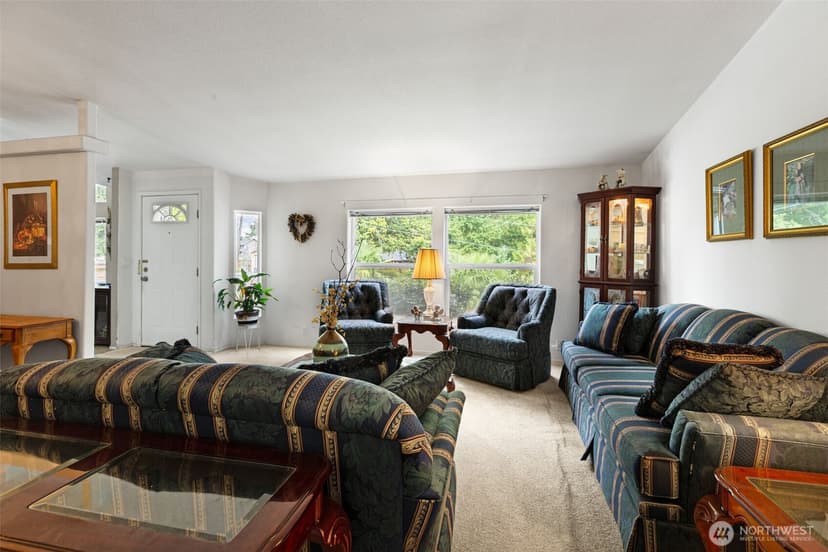 Property photo for 11921 SE 268th Street, Kent photo 13