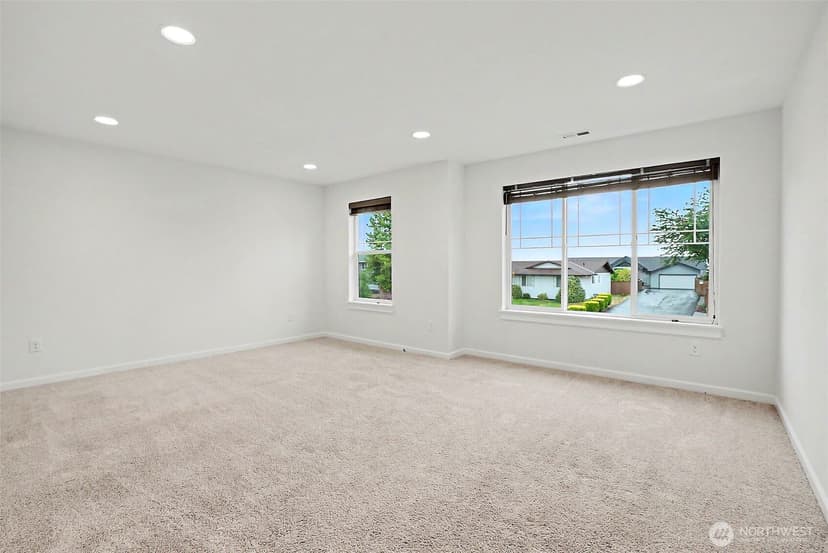 Property photo for 27432 12th Place S, Des Moines photo 29