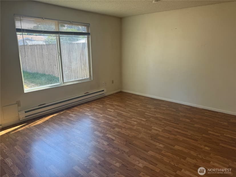Property photo for 10427 13th Avenue Ct S, Tacoma photo 11