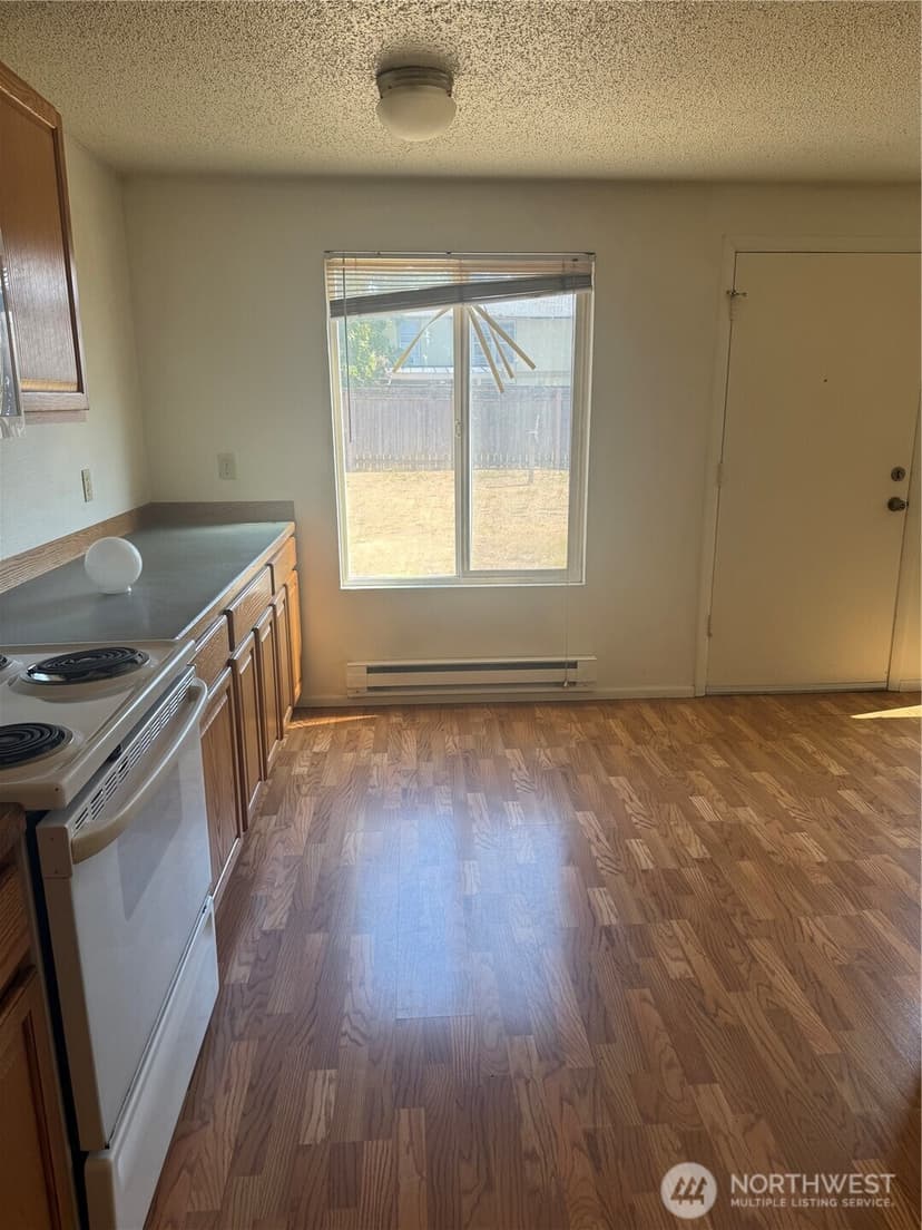 Property photo for 10427 13th Avenue Ct S, Tacoma photo 20