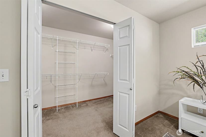 Property photo for 4011 160th Place SE, Bothell photo 28