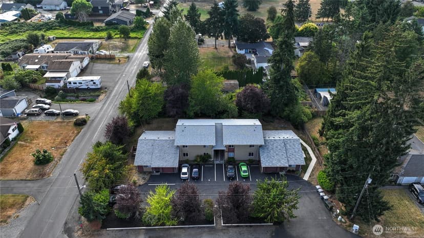 Property photo for 10214 13th Avenue Ct E #E, Tacoma photo 25