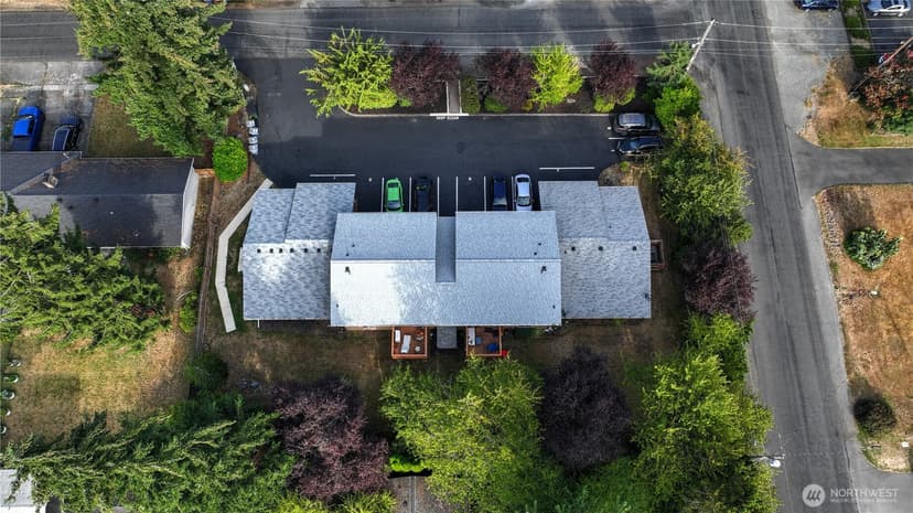 Property photo for 10214 13th Avenue Ct E #E, Tacoma photo 28