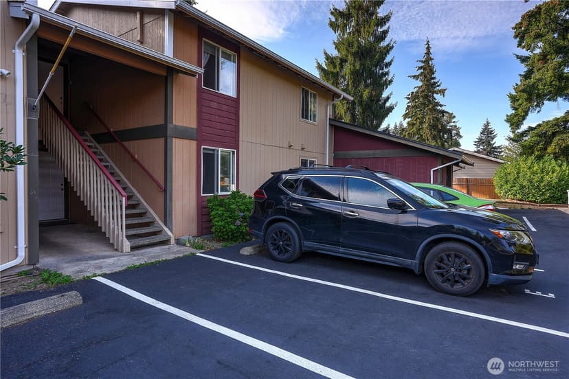 Property photo for 10214 13th Avenue Ct E #E, Tacoma photo 29