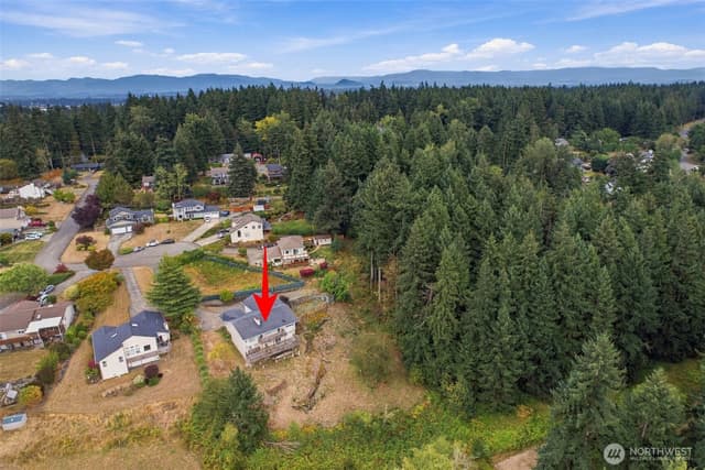 Property photo for 16408 39th St Court E, Lake Tapps photo 2