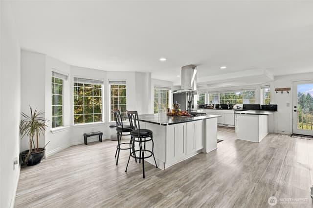 Property photo for 16408 39th St Court E, Lake Tapps photo 5