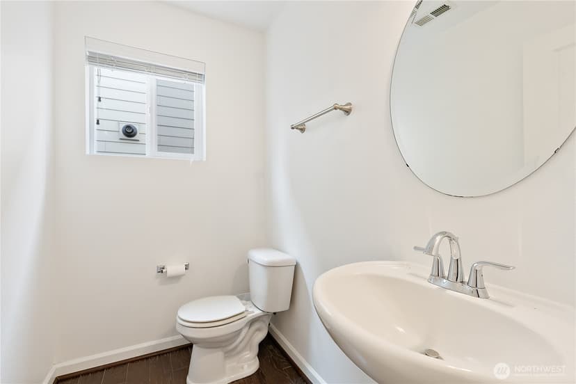 Property photo for 27435 209th Court SE, Maple Valley photo 14