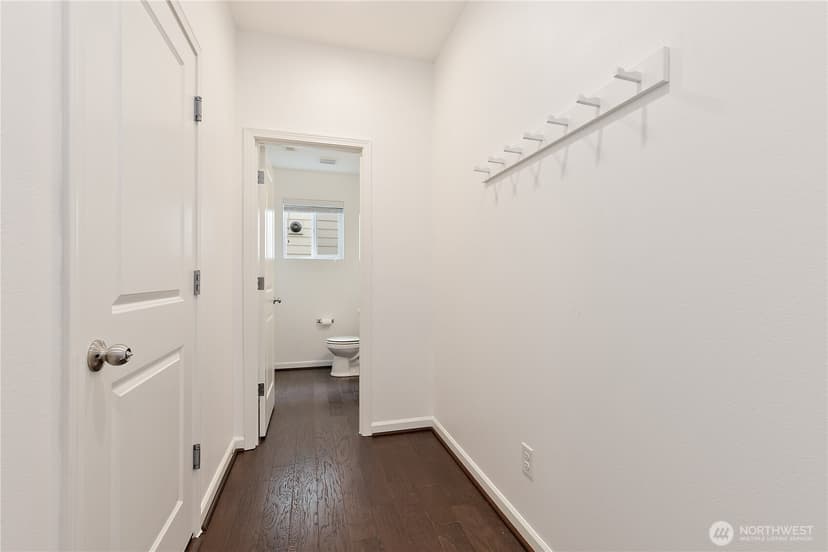 Property photo for 27435 209th Court SE, Maple Valley photo 13