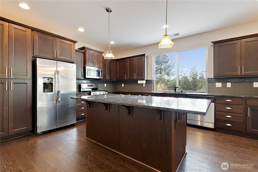 Property photo for 27435 209th Court SE, Maple Valley photo 7