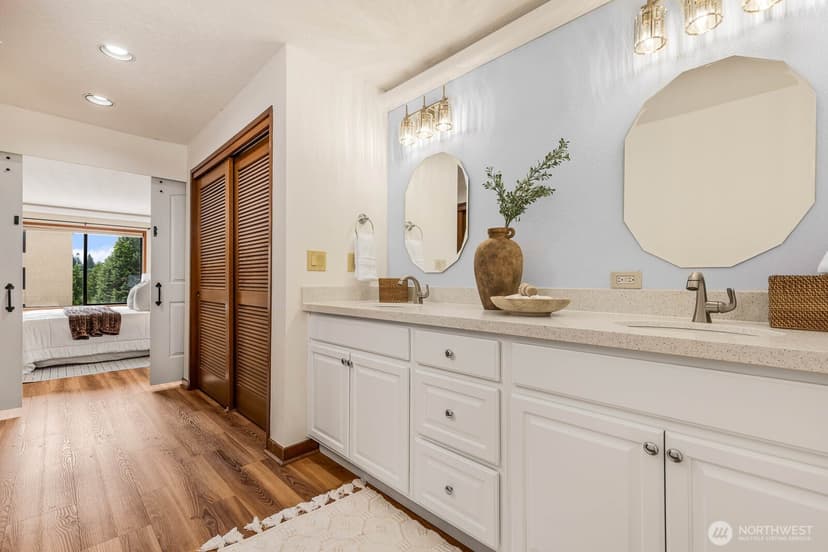 Property photo for 1070 5th Avenue S #207, Edmonds photo 16