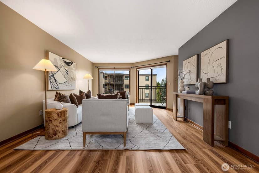 Property photo for 1070 5th Avenue S #207, Edmonds photo 3