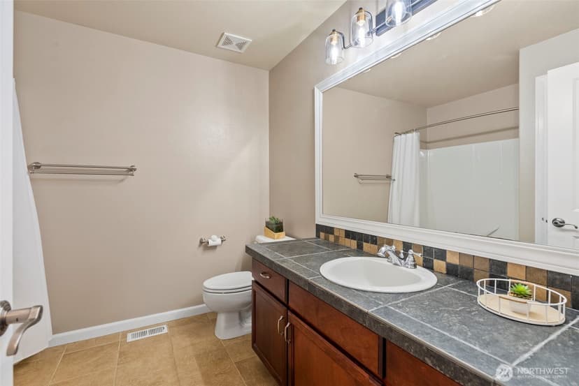 Property photo for 12905 195th Ave Court E, Bonney Lake photo 19