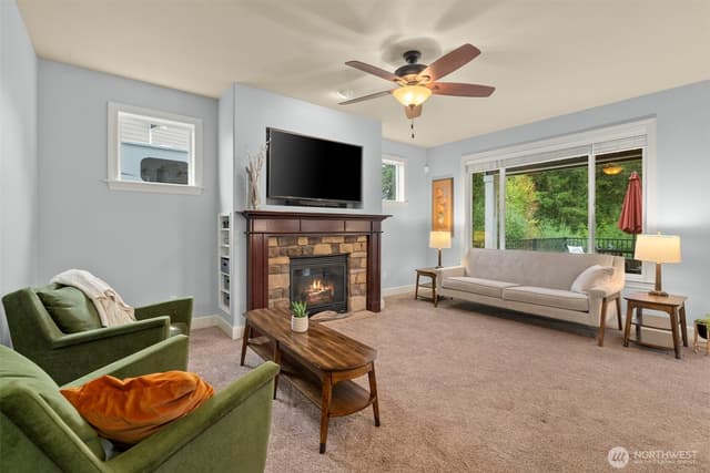 Property photo for 12905 195th Ave Court E, Bonney Lake photo 5