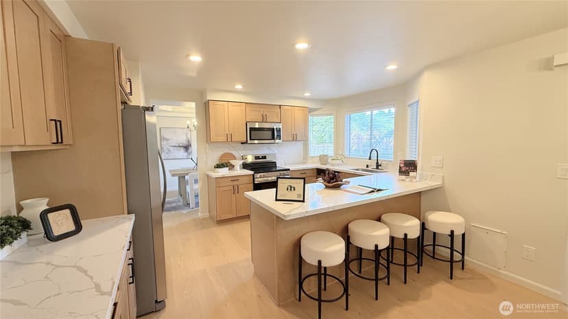 Property photo for 7404 91st Avenue Ct SW, Lakewood photo 19