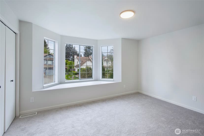 Property photo for 7404 91st Avenue Ct SW, Lakewood photo 37