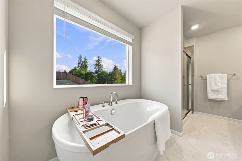 Property photo for 1613 NE Calavista Street, Poulsbo photo 11