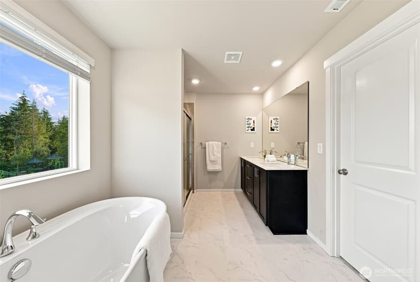 Property photo for 1613 NE Calavista Street, Poulsbo photo 15