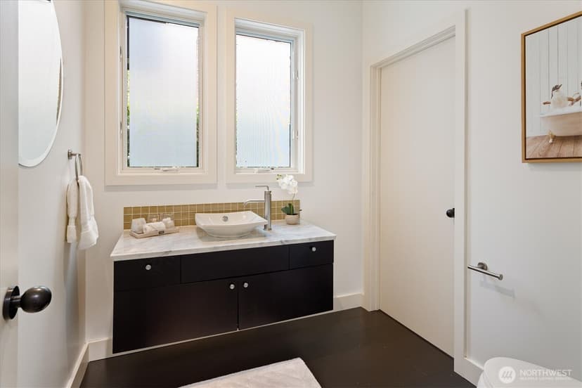 Property photo for 1110 36th Avenue, Seattle photo 16