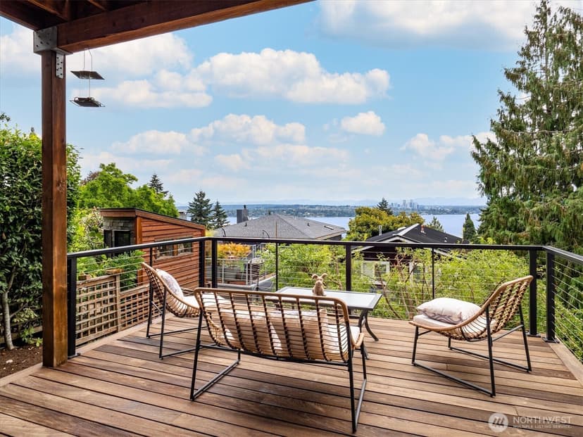 Property photo for 1110 36th Avenue, Seattle photo 13