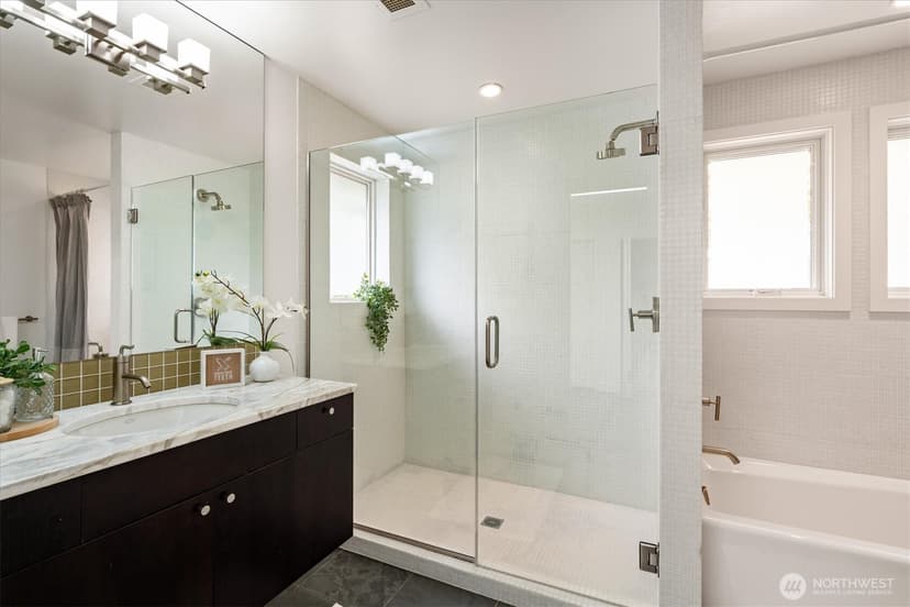 Property photo for 1110 36th Avenue, Seattle photo 25
