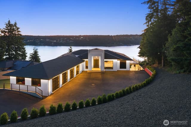 Property photo for 3024 N Vista View Drive, Tacoma photo 3