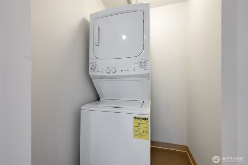 Property photo for 1410 E Pine Street #W307, Seattle photo 20