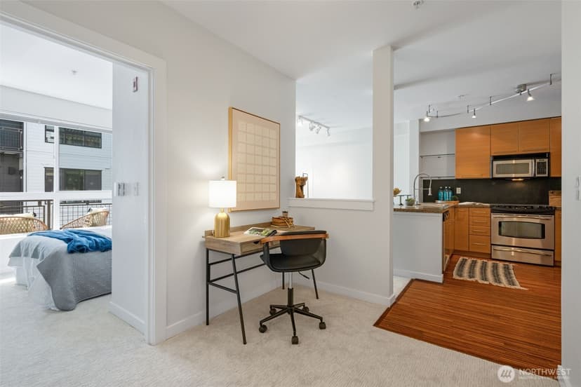 Property photo for 1410 E Pine Street #W307, Seattle photo 9