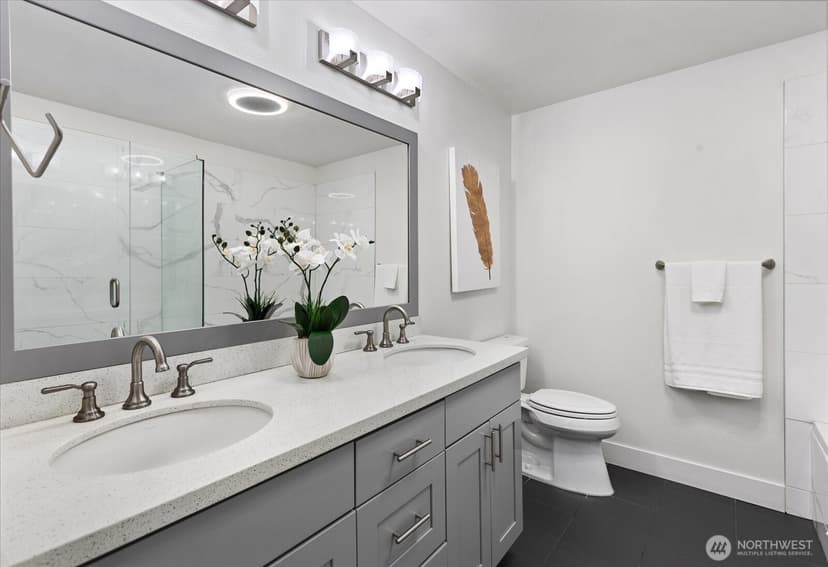 Property photo for 23004 NE 64th Street, Redmond photo 17