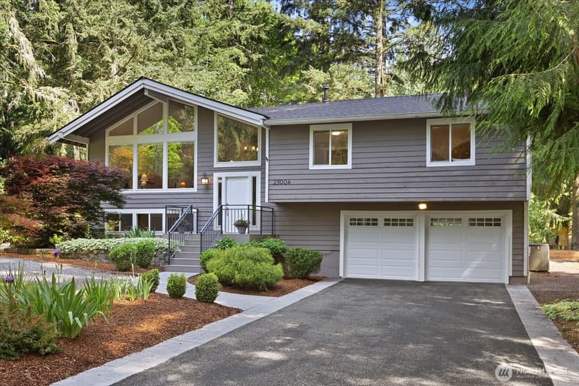 Property photo for 23004 NE 64th Street, Redmond photo 2