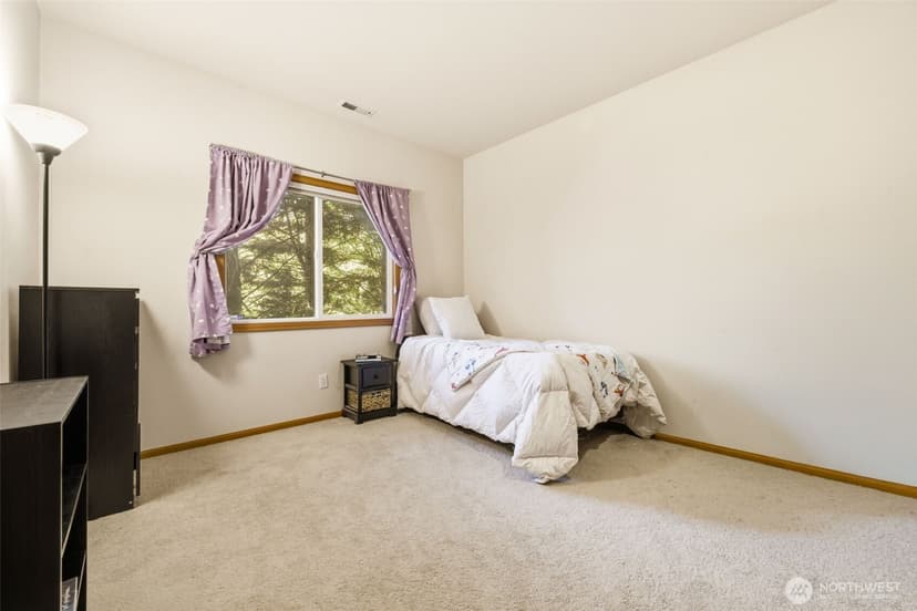 Property photo for 11033 169th Place NE, Redmond photo 27