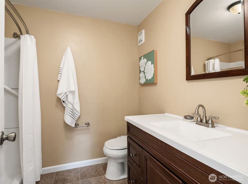 Property photo for 1018 187th Place SW, Lynnwood photo 35
