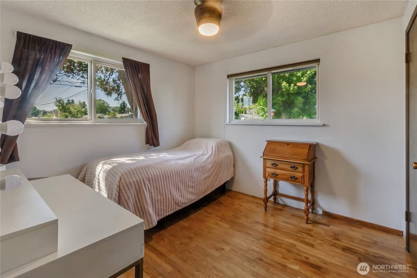 Property photo for 1512 5th Avenue SW, Puyallup photo 10