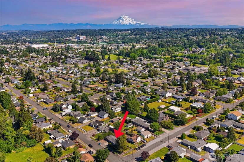 Property photo for 1512 5th Avenue SW, Puyallup photo 3