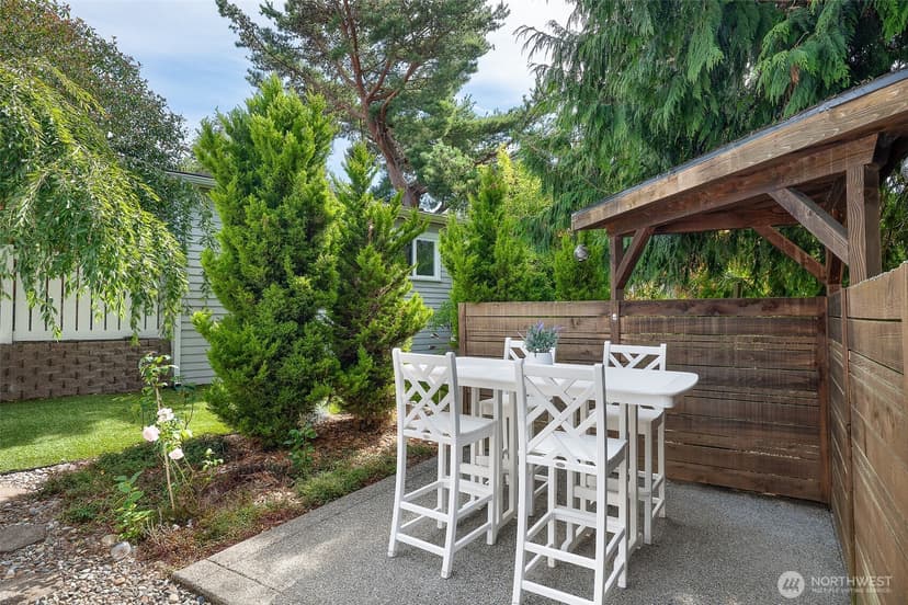 Property photo for 4115 SW Kenyon Street, Seattle photo 36