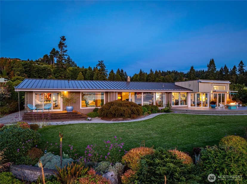 Property photo for 16727 16th Avenue NW, Shoreline photo 30