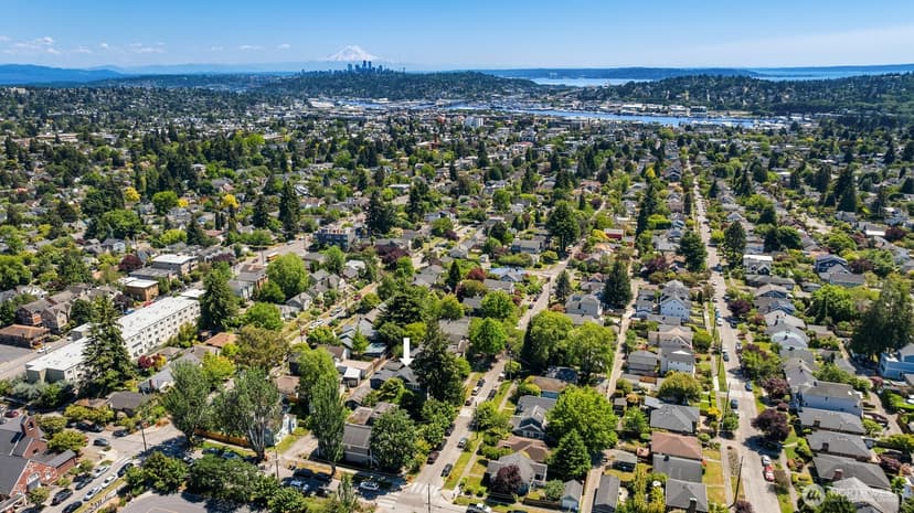 Property photo for 7546 26th Avenue NW #B, Seattle photo 30
