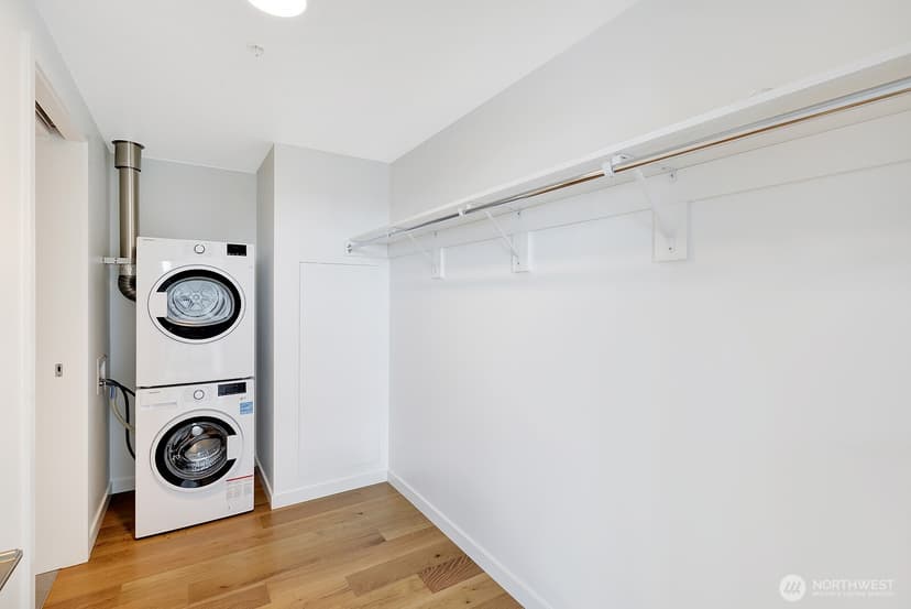 Property photo for 1808 Minor Avenue #3400, Seattle photo 9