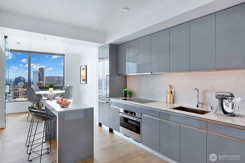 Property photo for 1808 Minor Avenue #3400, Seattle photo 6