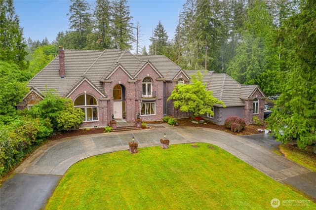 Property photo for 1018 254th Avenue NE, Redmond