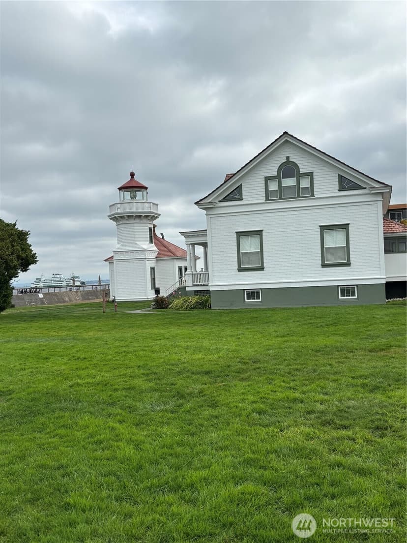 Property photo for 10203 50th Place W, Mukilteo photo 31