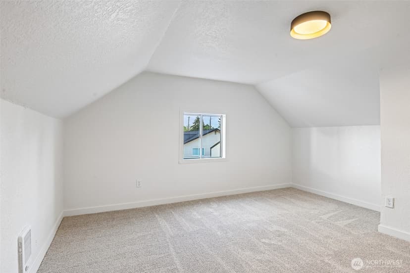 Property photo for 10522 22nd Avenue E, Tacoma photo 26