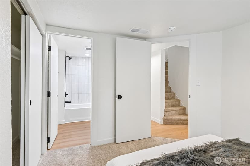 Property photo for 10522 22nd Avenue E, Tacoma photo 17