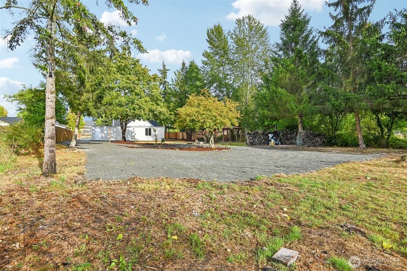 Property photo for 10522 22nd Avenue E, Tacoma photo 38