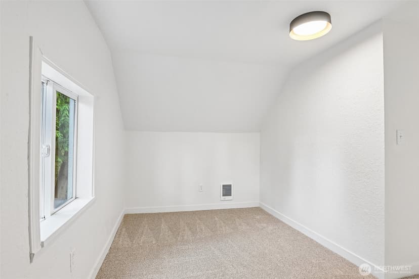 Property photo for 10522 22nd Avenue E, Tacoma photo 30