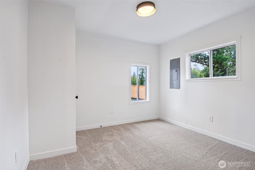 Property photo for 10522 22nd Avenue E, Tacoma photo 20
